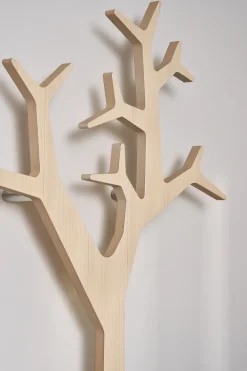 Swedese Tree wall wandgemonteerde kapstok 194 cm, Witgepigmenteerd grenenhout< Kapstokken & Hangrekken