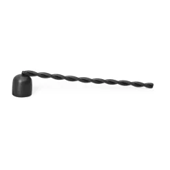 Ferm Living Twist kaarsendover, Black brass< Kaarsenaccessoires