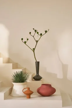 URBAN NATURE CULTURE Tynn vaas 50 cm, Green< Vazen