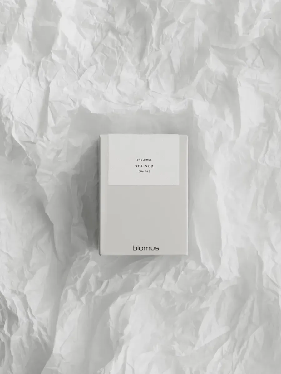 Blomus Vaola geurkaars Vetiver, L, 45 H< Geurkaarsen & Aroma Diffusers