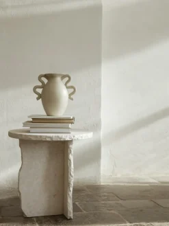 Ferm Living Verso vaas 27 cm, Cream< Vazen