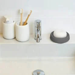 Bosign Zeepbakje met verborgen afvoertuit silicone medium, Grafiet< Zeepdispensers & Zeepschaaltjes